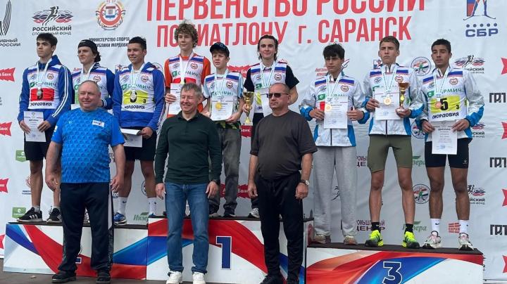 Биатлонисты-чемпионы