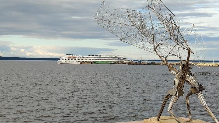 теплоход в петрозаводске