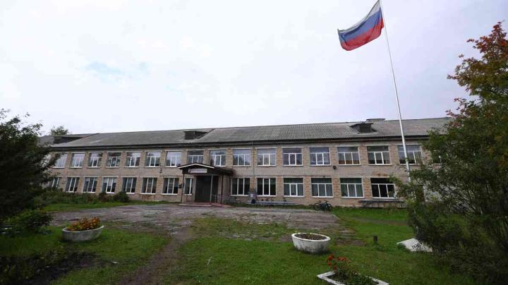 Школа в Толвуе