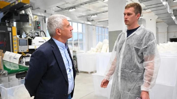 Парфенчиков на производстве