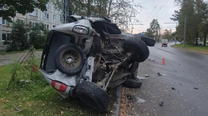 разбитое авто после дтп
