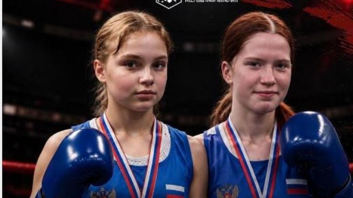 золотые победительницы турнира по боксу
