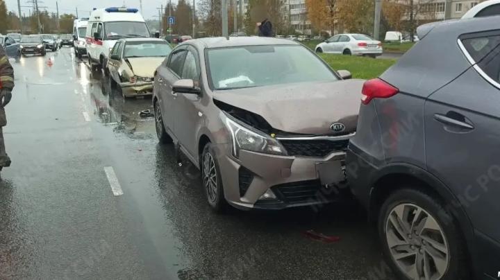 паровозик из авто