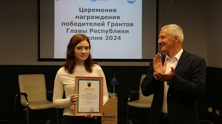 Парфенчиков на церемонии награждения