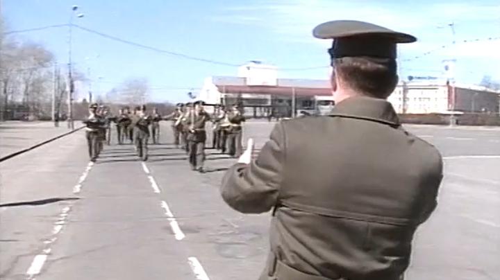 военные