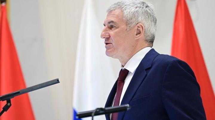 Парфенчиков в ходе отчета