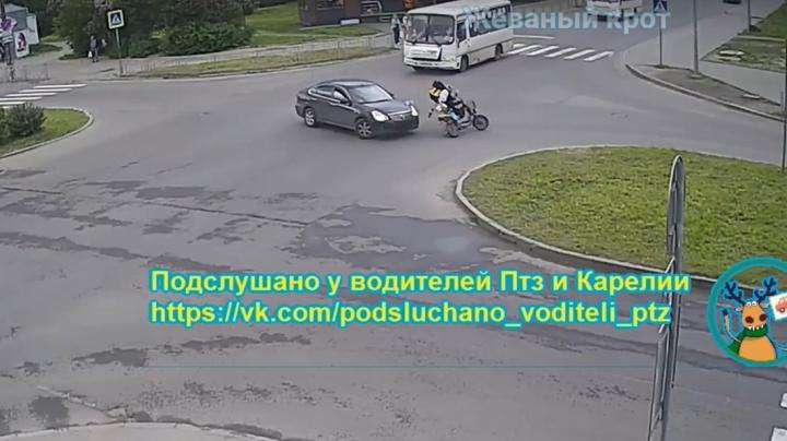авария с доставщиком