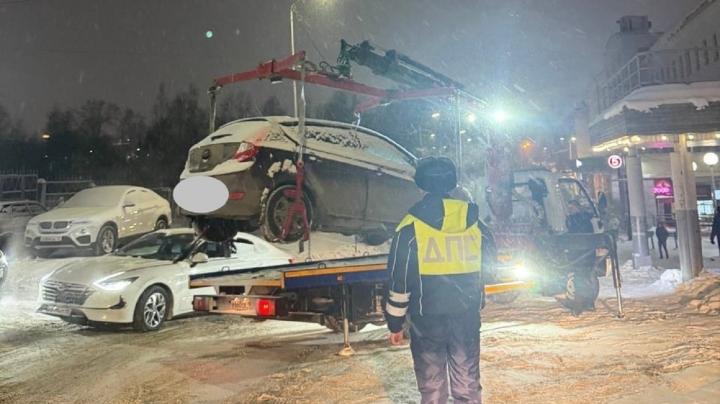 Эвакуация автомобиля
