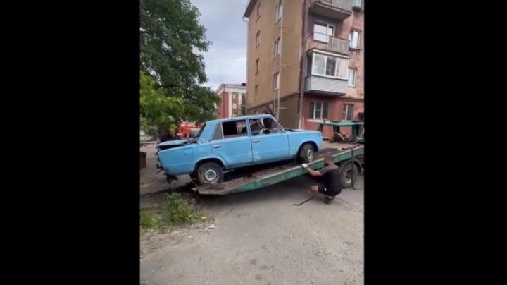 эвакуация_машина_брошенка