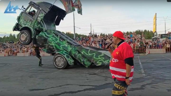 Шоу каскадеров в Петрозаводске