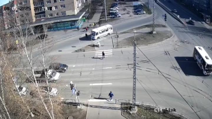 автобус_25