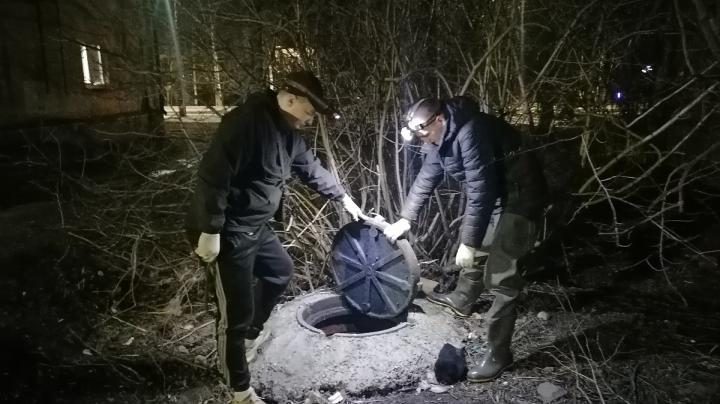 Аварийная служба, канализационные колодцы