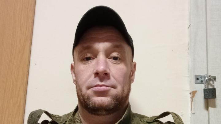 Максим Попов