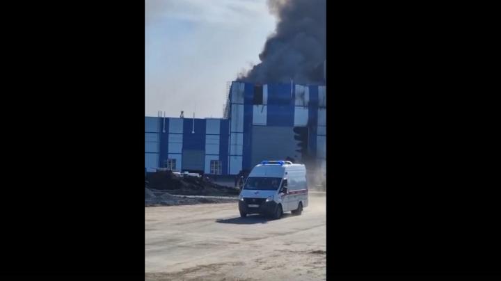 пожар на заводе