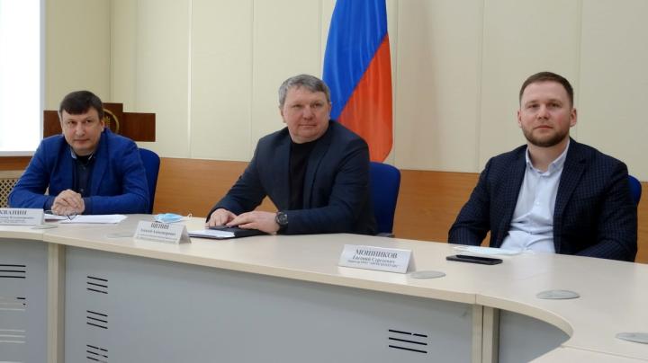 бывший министр