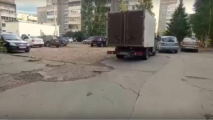 Убитый двор в Петрозаводске