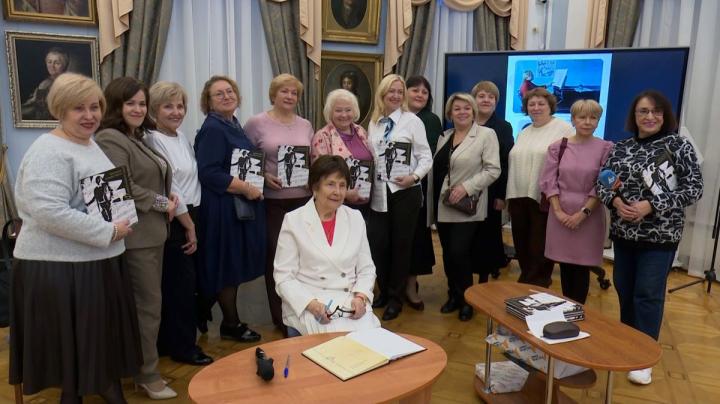 Презентация книги о Вавилове