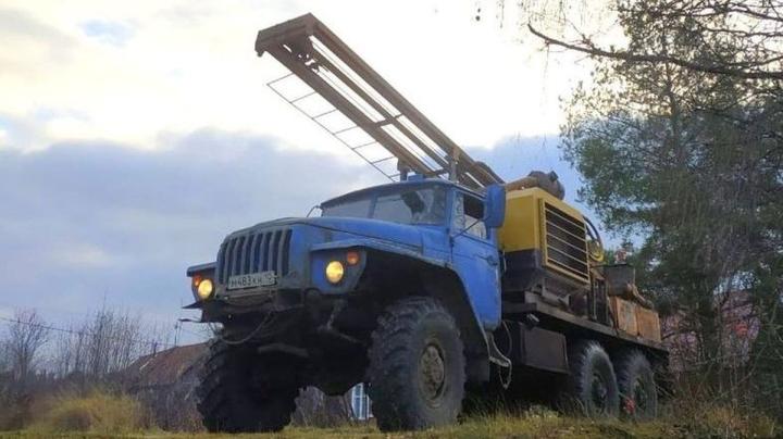 Вышка, буровая установка