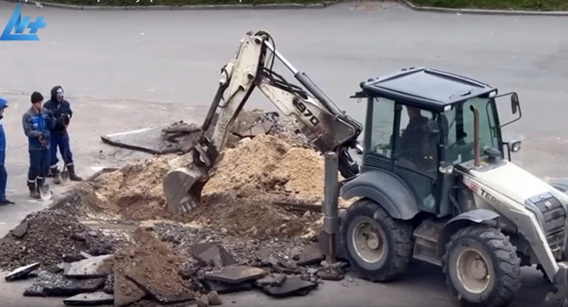 Перекопали асфальт на Лыжной