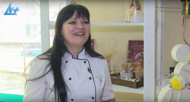 Кондитер Оксана Бессарабова