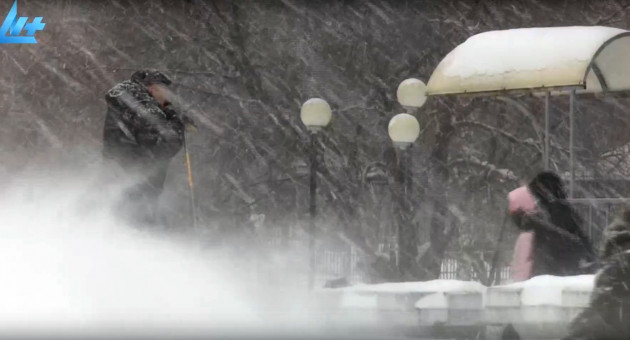 Снег идет в Петрозаводске