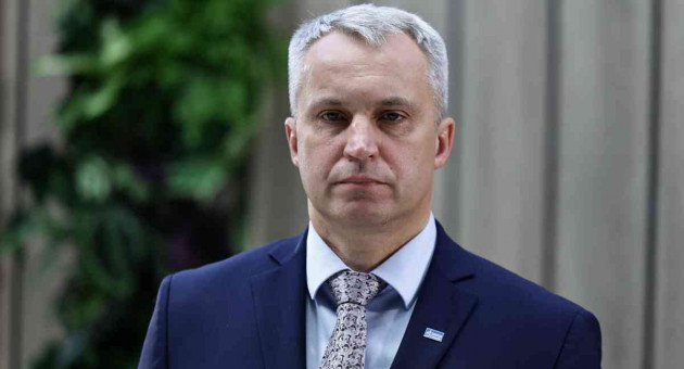 Юрий Азаров