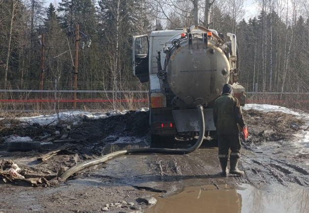 Незаконный слив ЖБО