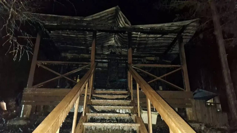 сгоревшая баня