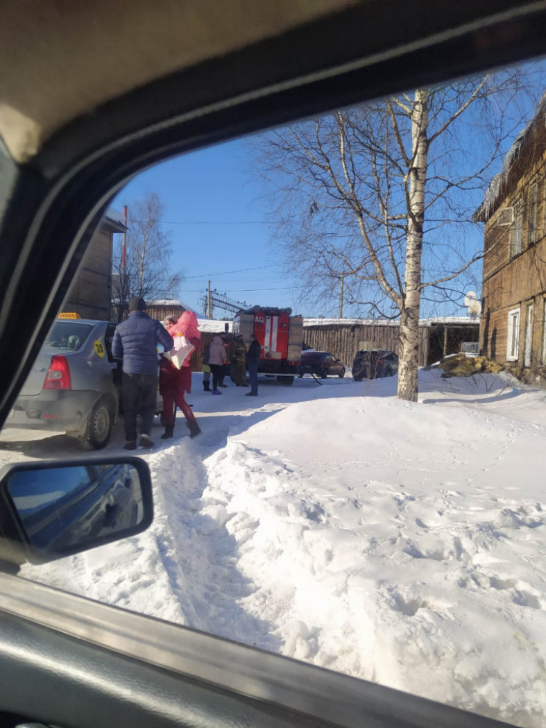 Тринадцать человек эвакуированы на пожаре в Медвежьегорске | Петрозаводск  ГОВОРИТ | Газета 