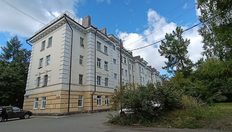 Дом на Анохина,8