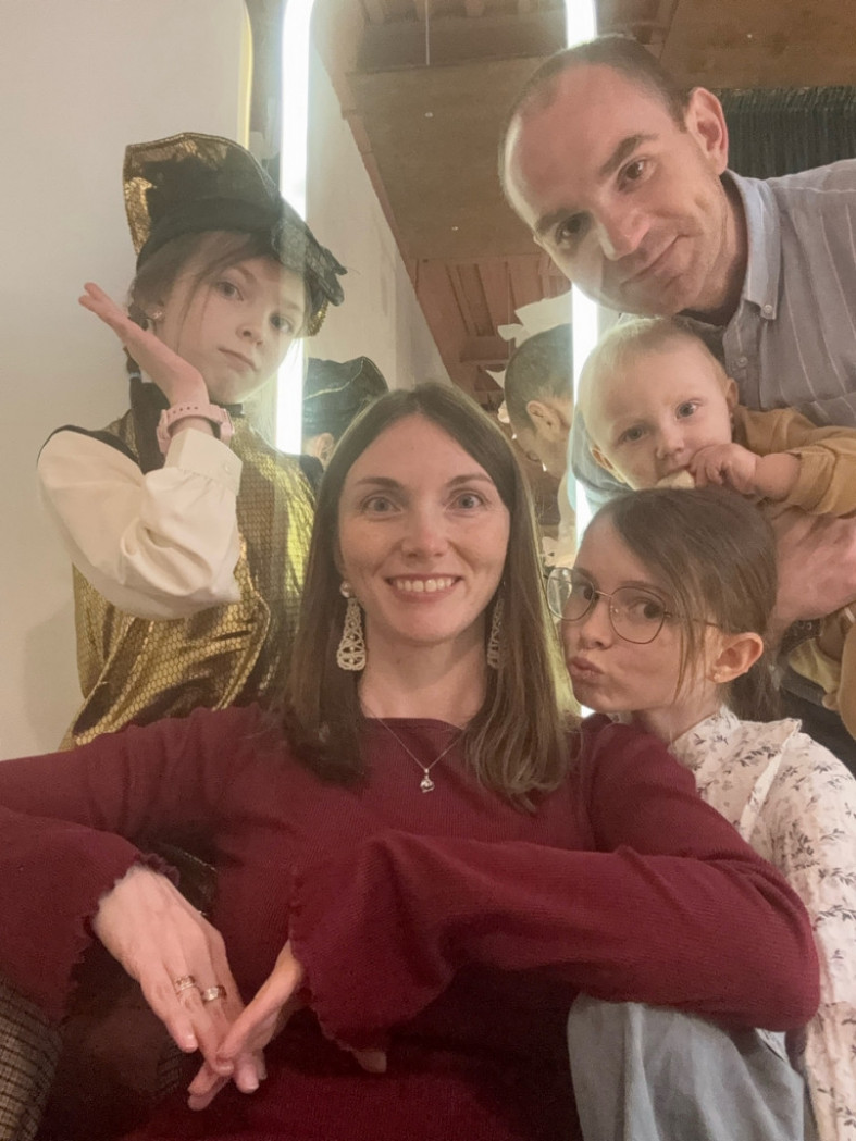 семья с тремя детьми