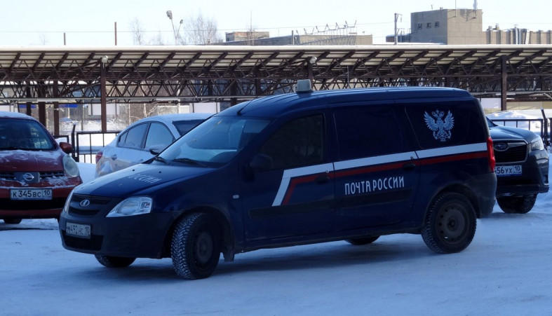 Автомобиль Почты России