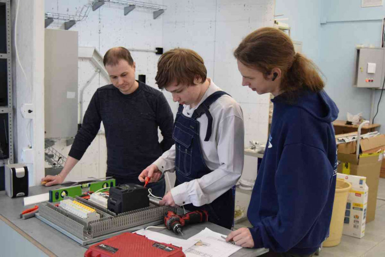 наставники