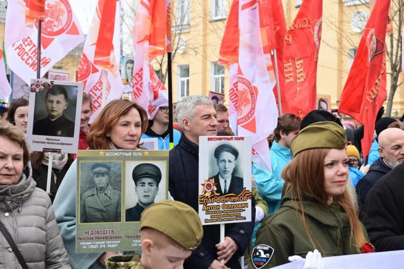 Парфенчиков на шествии