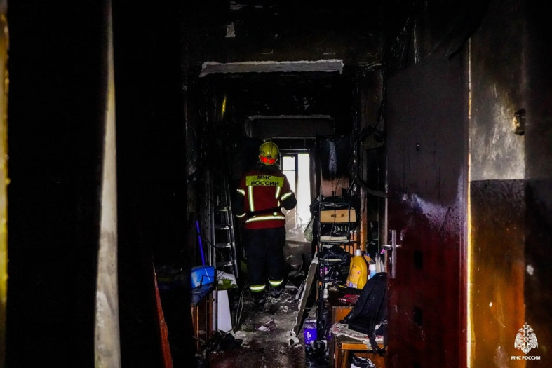 сгоревшее помещение