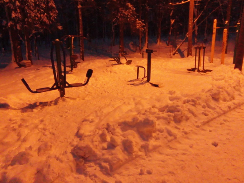 тренажеры в парке на Кукковке