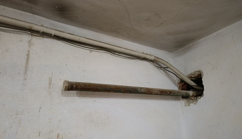трубы в подвале