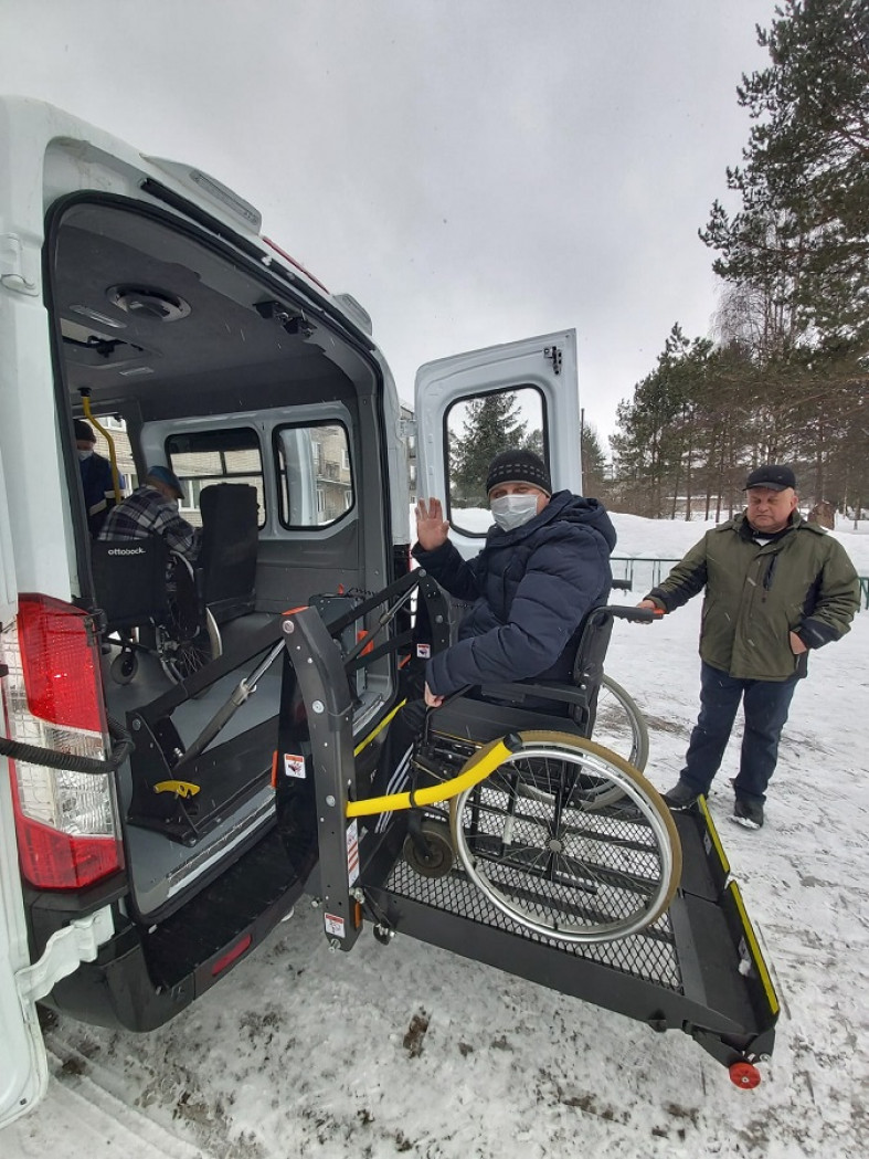 Автомобиль с подъемником появился в Видлицком доме-интернате | Петрозаводск  ГОВОРИТ | Газета 