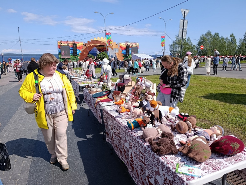 ярмарка сувениров