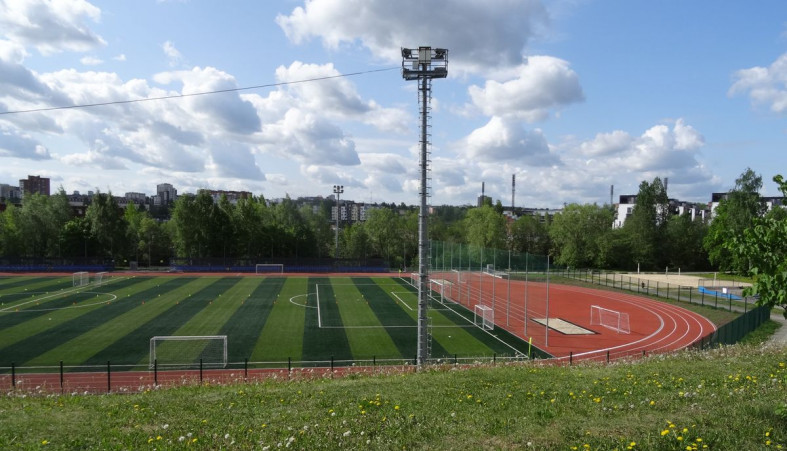 Стадион Юность