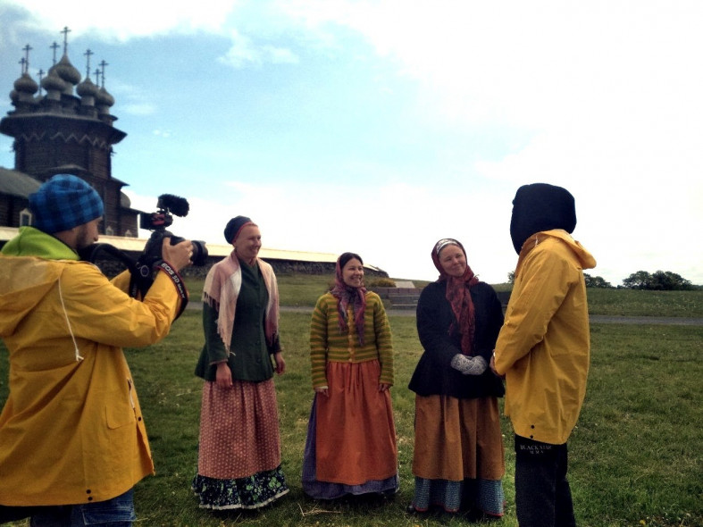 Орел и решка карелия. Орлы в карелии. Орел и решка карелия. Кто нашел клад орел и решка. Кижи орел и решка.