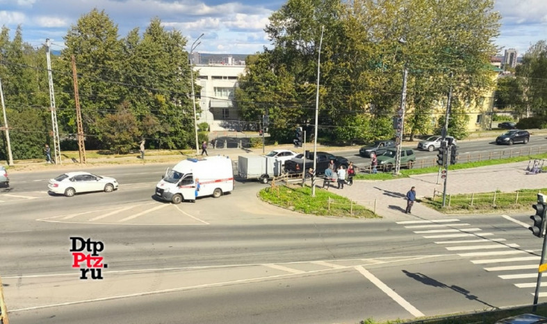 авария