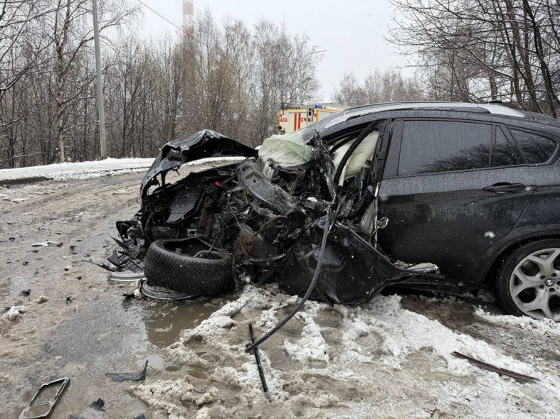 разбитый BMW разбитый BMW