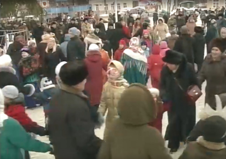 хоровод на площади