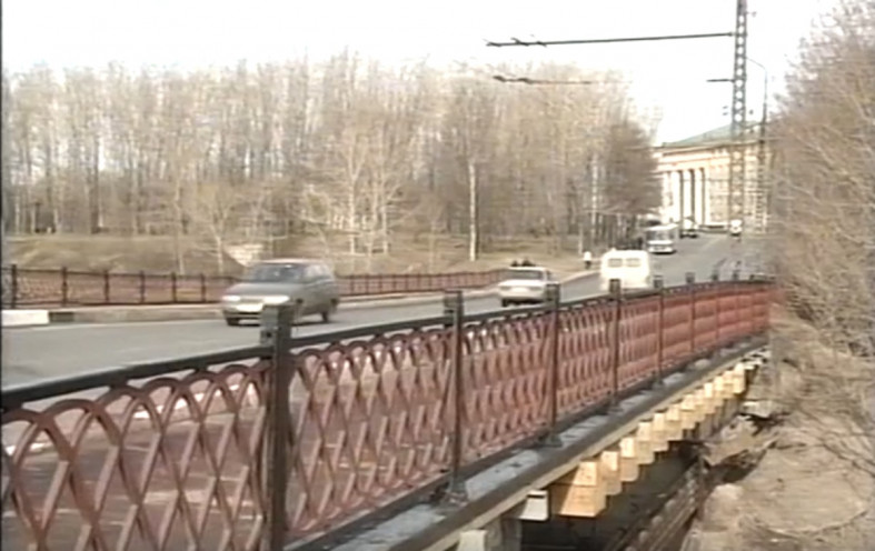 мост