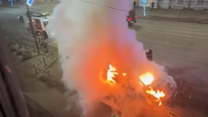 Пожар в автомобиле