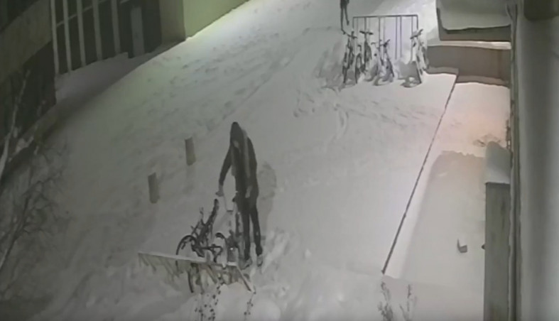 человек с велосипедом