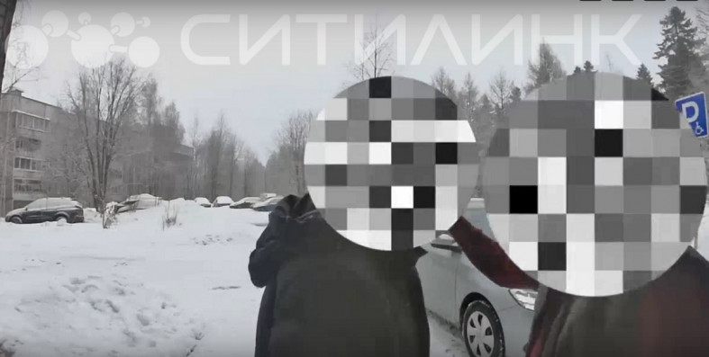 разговор у подъезда