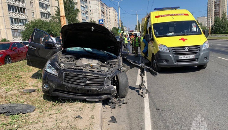 Страшные кадры наезда на ребенка в Новочебоксарске показали на РЕН ТВ