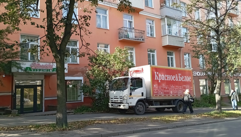 фургон алкомаркета фургон алкомаркета